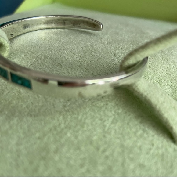 VTG Genuine Silver with Inlaid Turquoise Cuff Bracelet - Picture 6 of 6